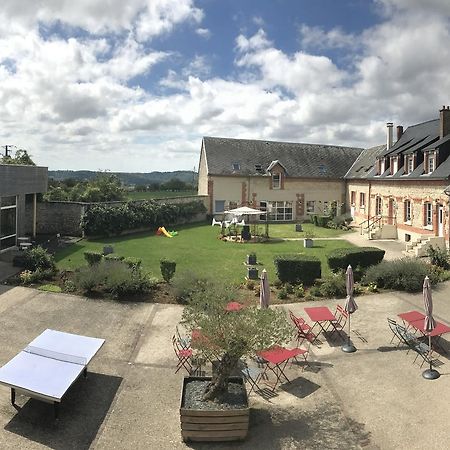 Ferme Du Chateau Monampteuil Экстерьер фото